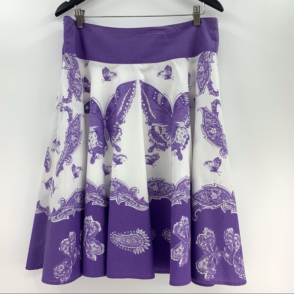 DKR & Co Purple and White Cotton Paisley Butterfly Patterned Circle Skirt, Large - Picture 10 of 14